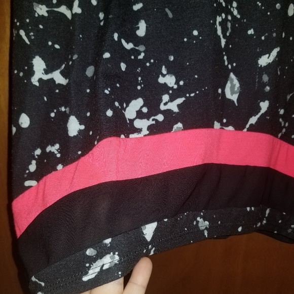 Like new Jessica Simpson for Lane Bryant top - Picture 2 of 3